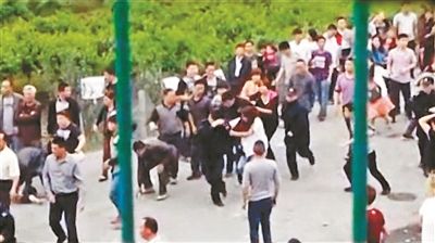 杭州聚集事件续：村民称秘密开工是导火索