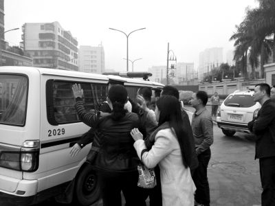 广东揭阳打砸事件16人被诉 村干部勾结黑社会