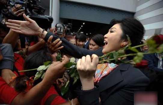 泰国前总理英拉被诉渎职罪或5年内不得参政