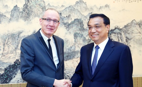 李克强会见美国客人