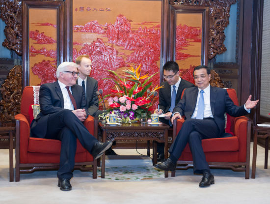 李克强晤德外长:期待年内访德推动合作向前发展