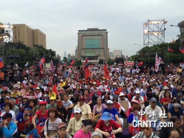 台湾新党发起“新五四运动” 逾万人凯道集会