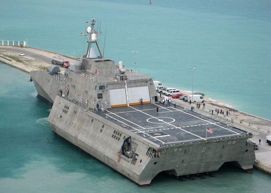 美海军首长承认濒海战舰战斗力差 坚称能改善