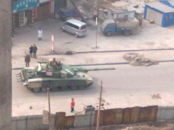 俄媒：中国99A2坦克剑指何方？回应印度山地军