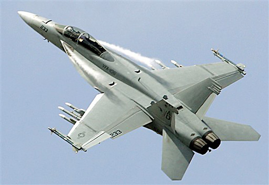 美国F/A—18“大黄蜂”舰载战斗机