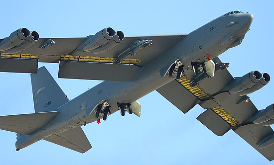 美国空中的常青树——B-52轰炸机