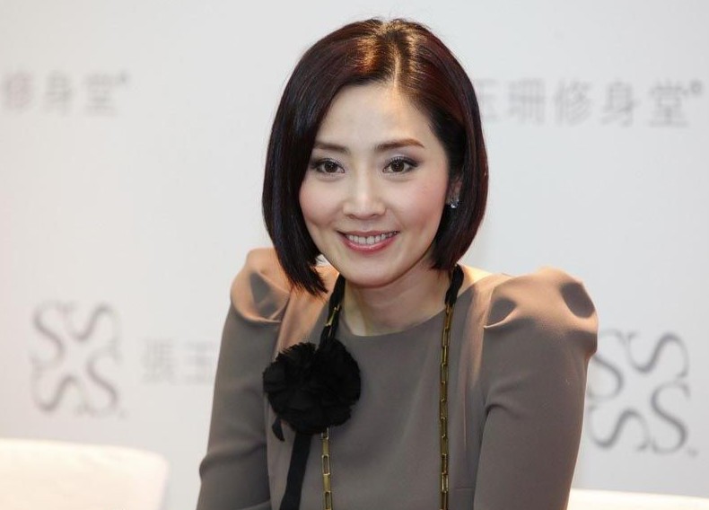 那些年轻貌美的女总裁