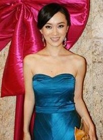 那些年轻貌美的女总裁