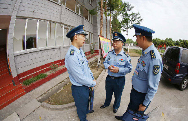 成空上千名军官集训 重尝“兵之初”