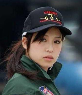 日本自卫队神秘女兵真容