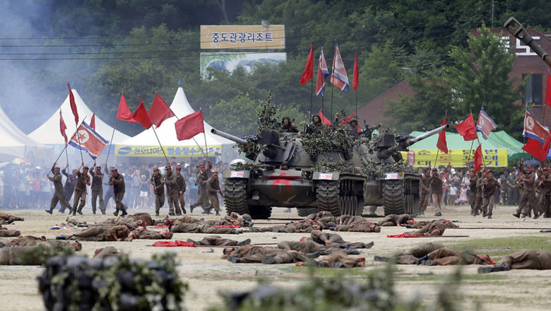 韩军士兵再现63年前春川战役惨烈场景