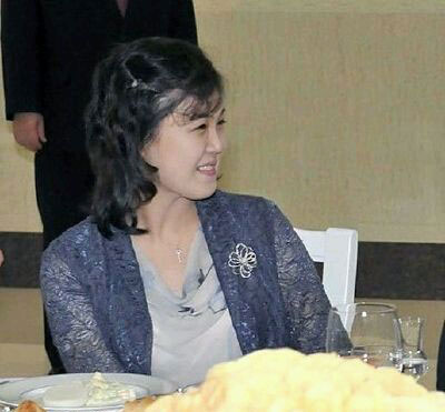 金正恩狠心地干掉姑父只为女人