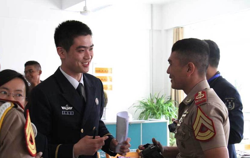 疑似095级潜艇模型亮相？