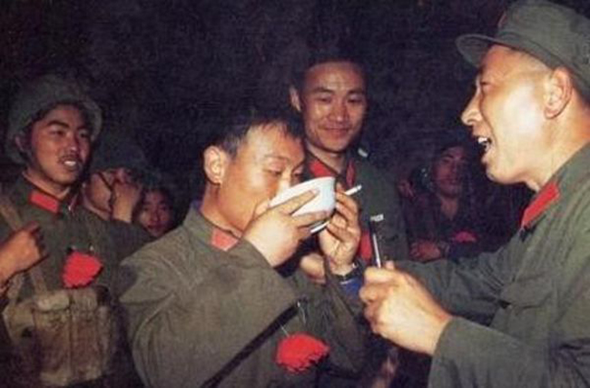 回顾对越作战：令人热血沸腾的誓师大会