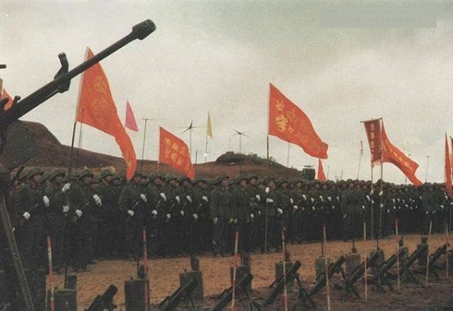 回顾对越作战：令人热血沸腾的誓师大会