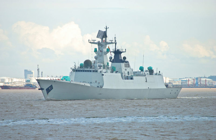 海军054A护卫舰开始试航