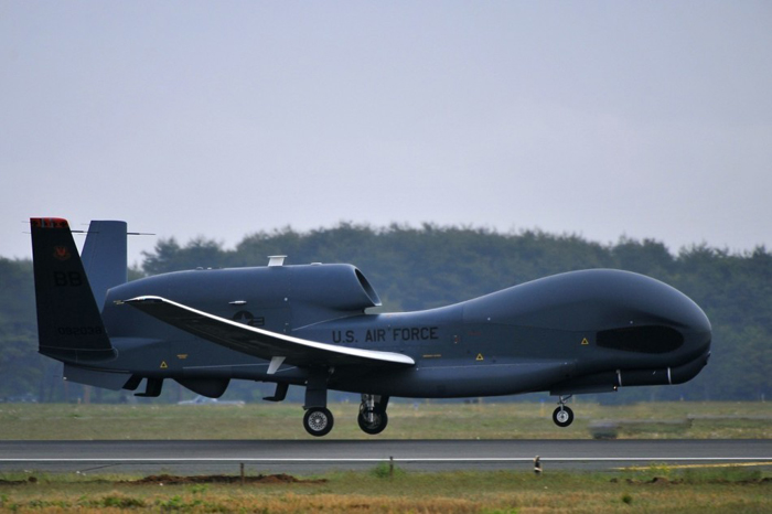 美军全球鹰无人机现身日本 主要监视中俄朝