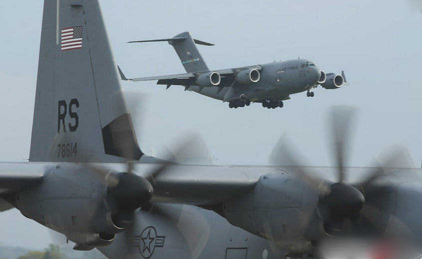 美军150名空降兵进驻波兰对俄施压