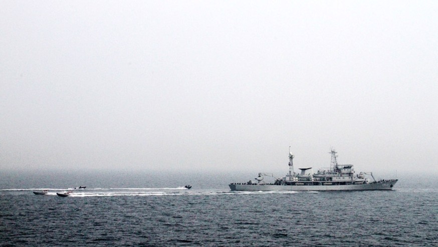 多国海上联演正式开始 我军精锐大兵持杀器待命