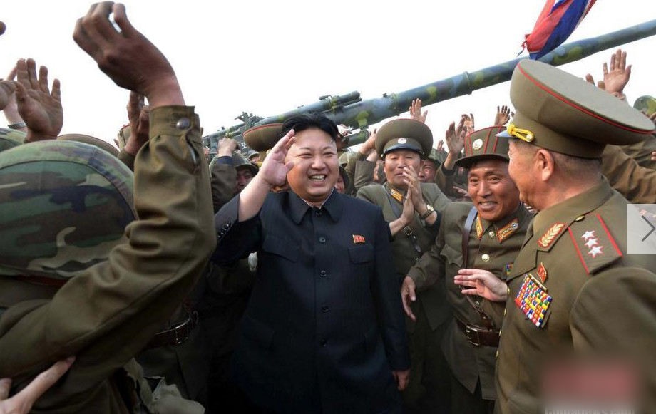 金正恩视察谷山远程火炮部队 对训练成绩满意
