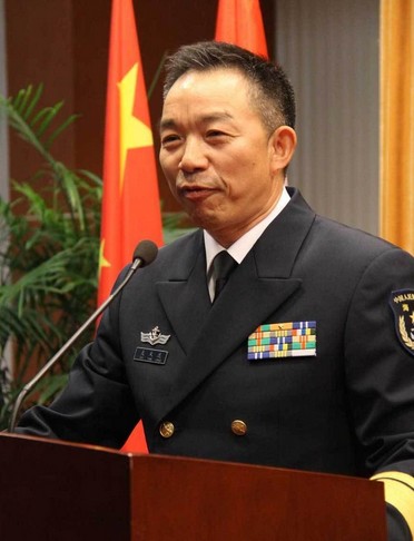 印尼海军参观中方军校 潜艇模拟器曝光
