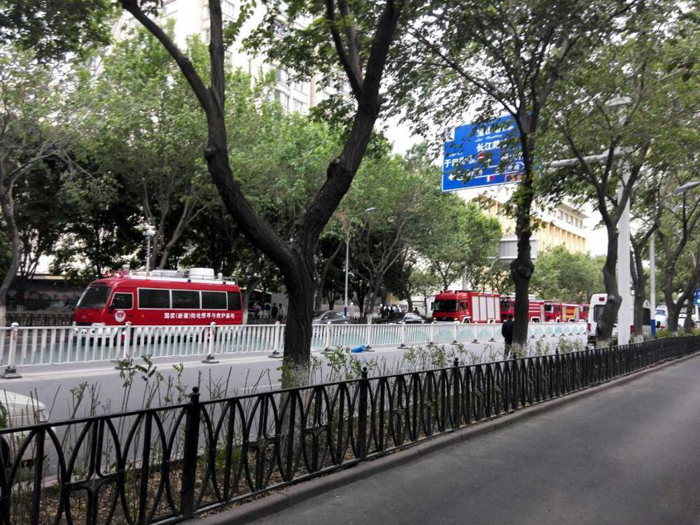 乌鲁木齐发生爆炸案 现场交通逐渐恢复