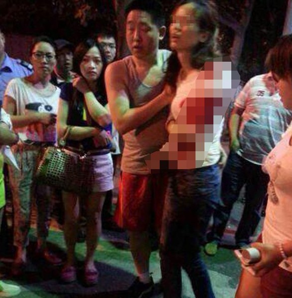 深圳发生恶性砍人事件 有人质被劫持