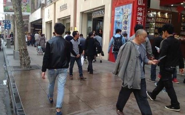 上海南京路发生砍人事件