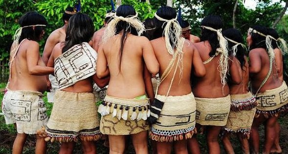 深入亚马逊原始部落