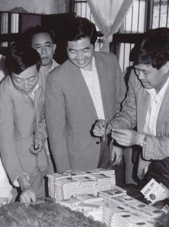 胡锦涛家世：解放初很清贫
