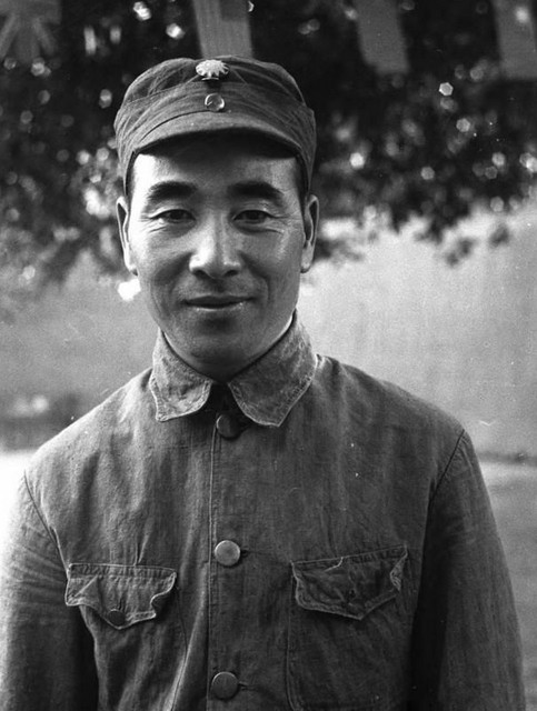 美国记者镜头中的延安笑脸 毛泽东与亲密战友们