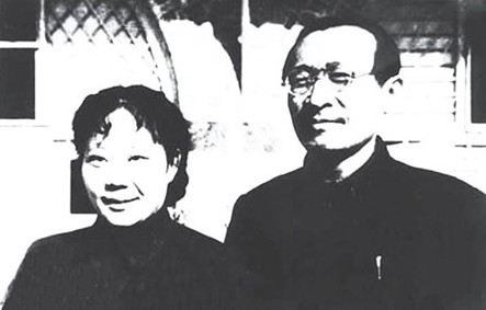 开国元勋夫人朱仲丽逝世：儿子文革惨死 丈夫抑郁而终