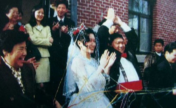 毛新宇27岁婚宴