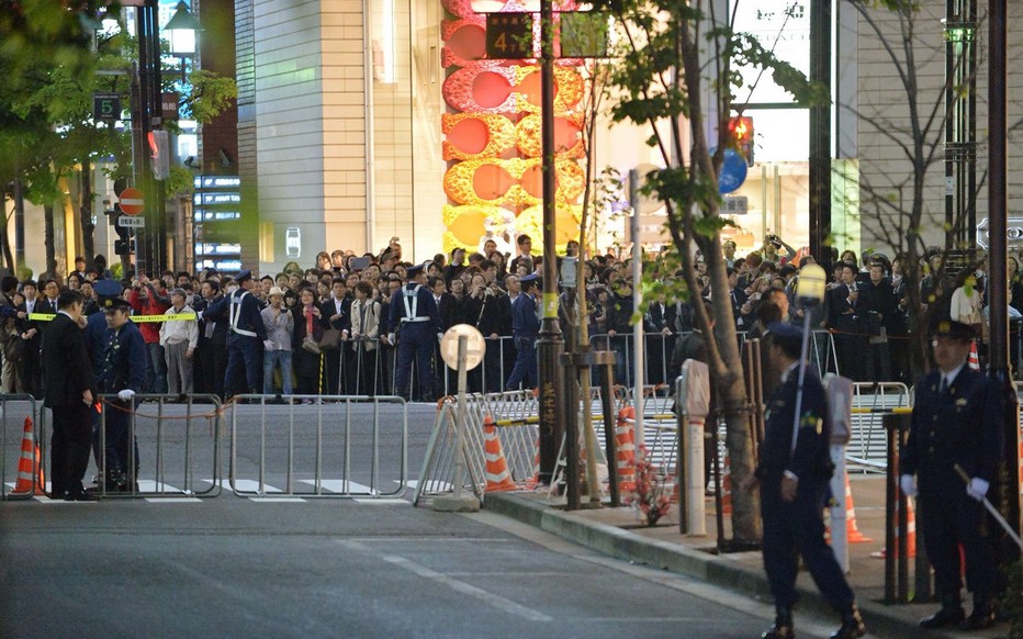 安倍在寿司店请奥巴马共进私人晚餐