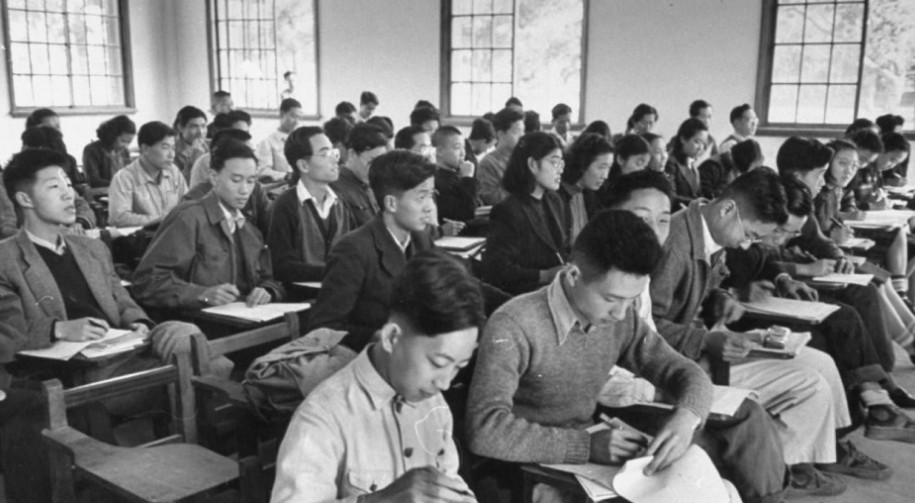1950年反攻大陆口号下的台湾军民