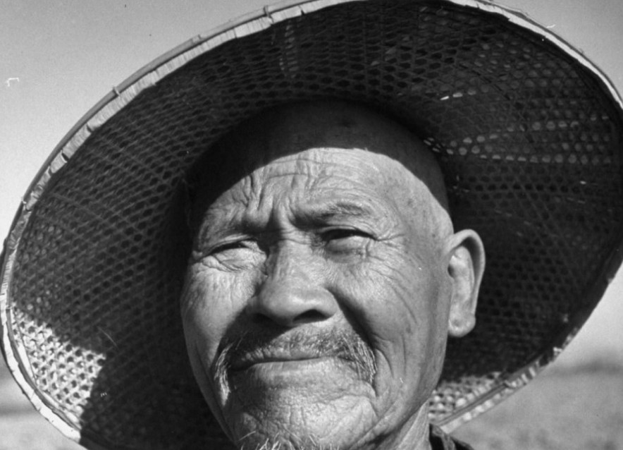 1950年反攻大陆口号下的台湾军民