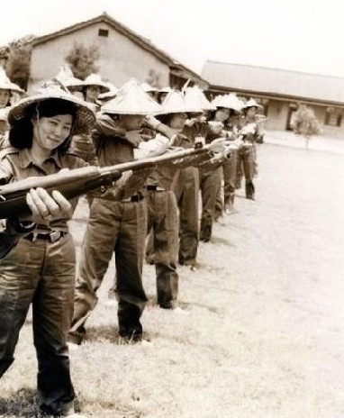 50年代驻守金门的国军女兵