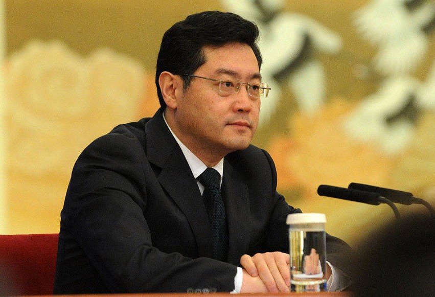 李克强会见中外记者