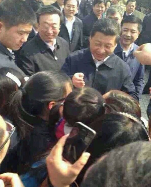 习近平到访开封画面