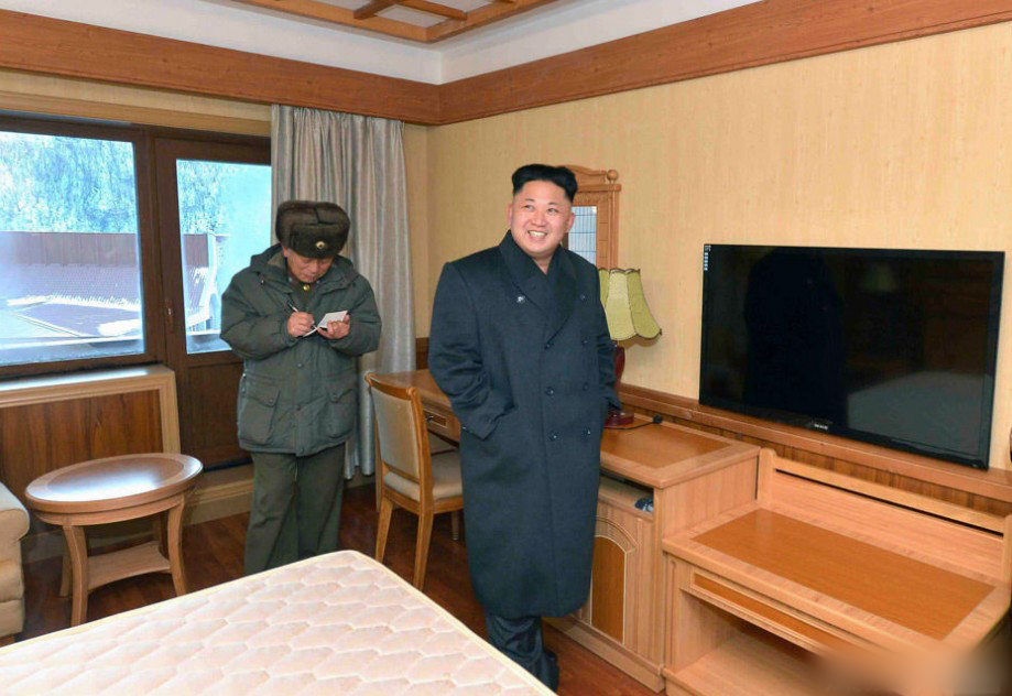 金正恩公开活动画面