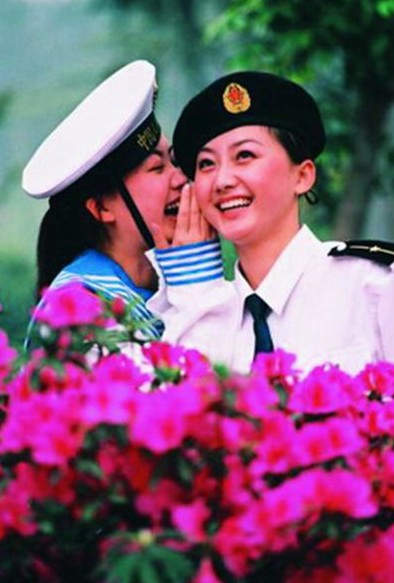 细数解放军双胞胎姐妹军花