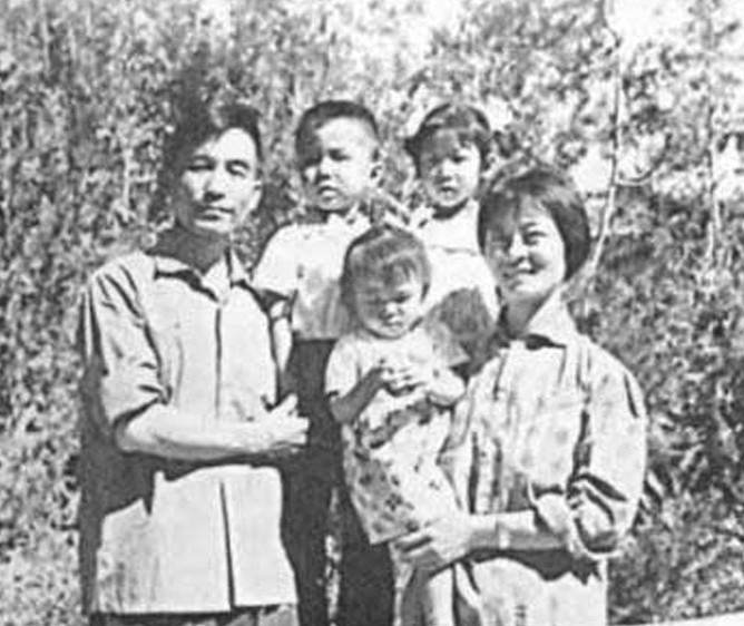 温家宝的瞬间