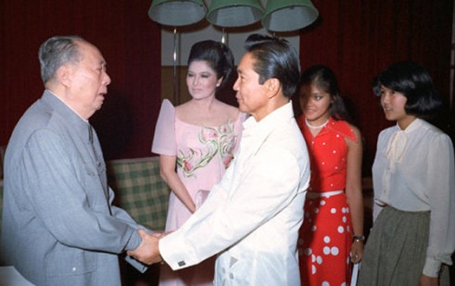1974年9月底，菲律宾总统夫人伊梅尔达·马科斯访华。