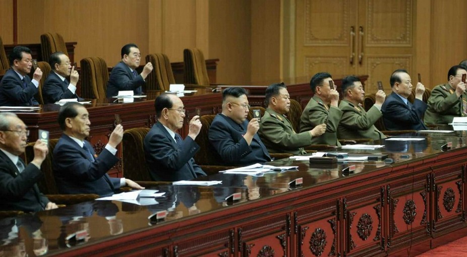 金正恩当选朝鲜国防委员会第一委员长